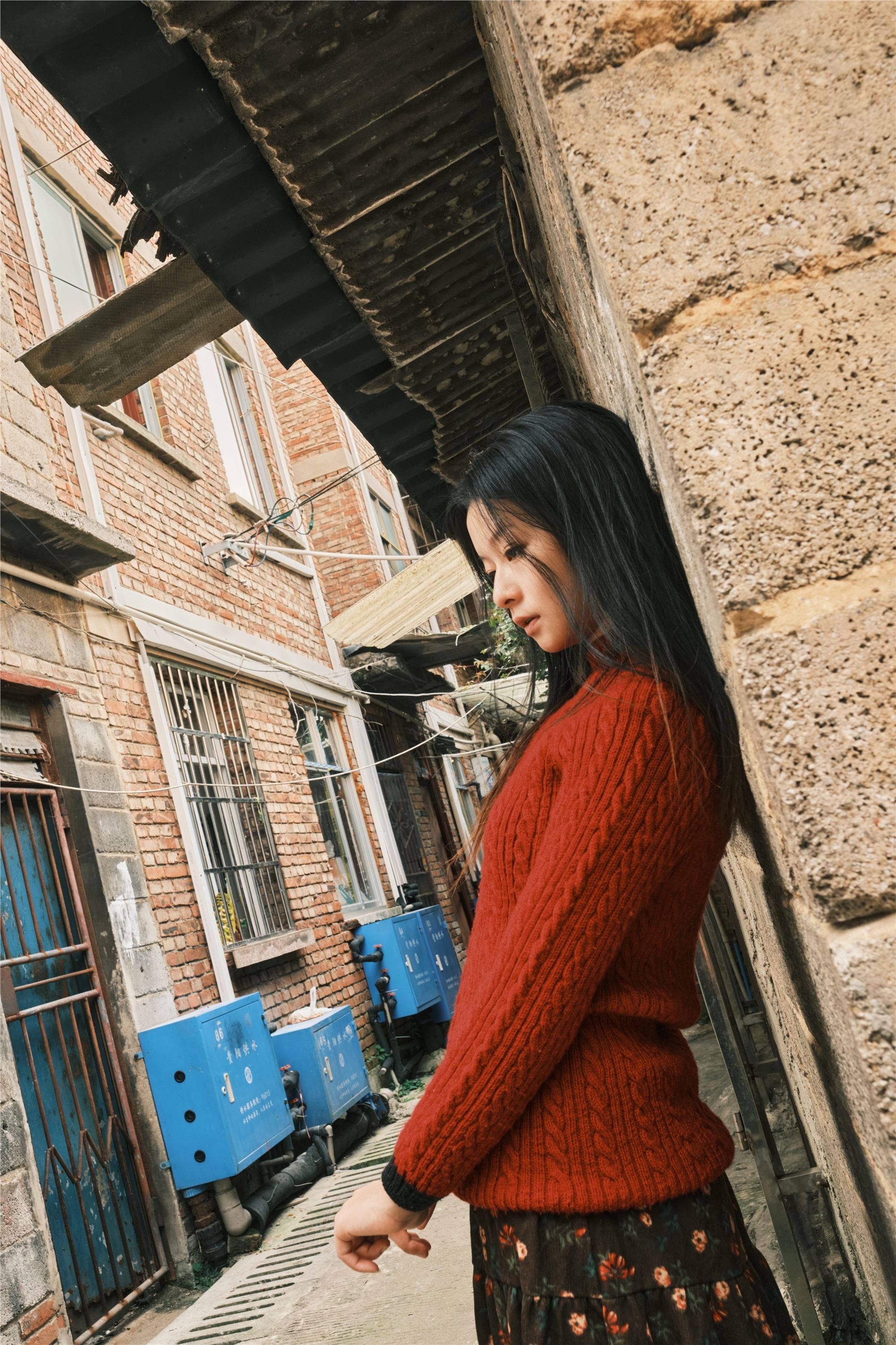 YITUYU艺图语 2025.01.19 旧城时光 蝴蝶妹妹